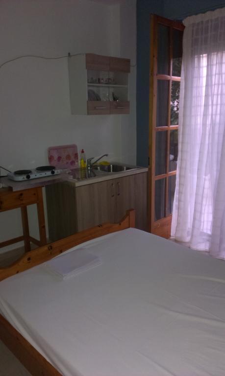 Virginia'S Rooms Plataria Oda fotoğraf